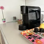 Πανσιόν Chez Madame Φεράρα