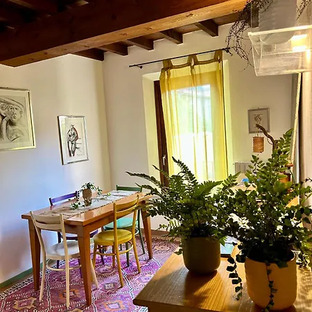 Chez Madame Pensión Ferrara