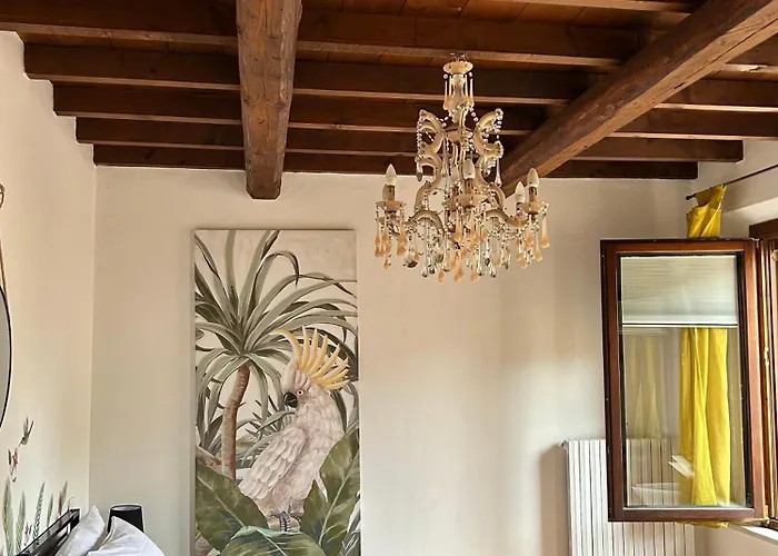 Chez Madame Affittacamere Ferrara